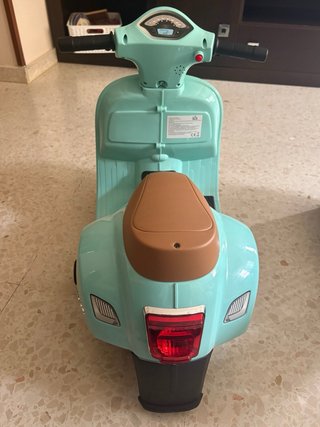 Moto Eléctrica Infantil Vespa Piaggio Verde