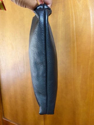 Bolso de piel negro