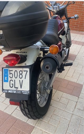 Suzuki Van Van 125cc Roja