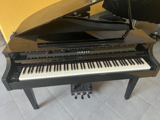 Piano de cola digital Yamaha Clavinova CLP-665GP