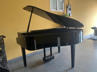 Piano de cola digital Yamaha Clavinova CLP-665GP