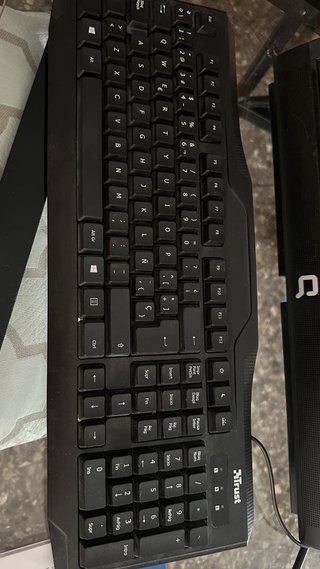 Pantalla Compac con teclado