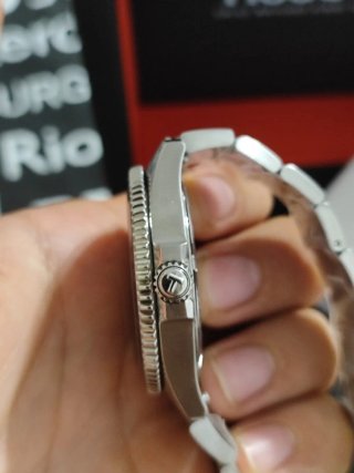 Tissot Seastar 1000 Negro