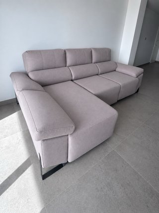Sofá Chaise Longue Nuevo (1 mes)