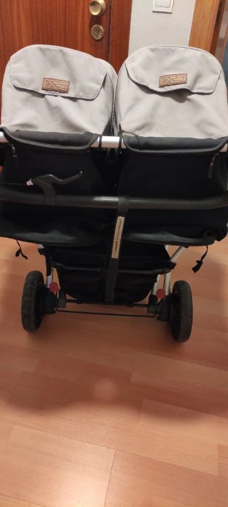 Carro gemelar Mountain Buggy duet