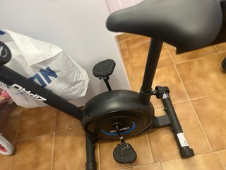 Bicicleta Estática Negra