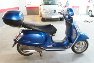 Vespa 200 GT Azul 2004