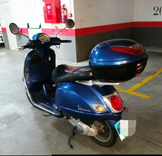 Vespa 200 GT Azul 2004