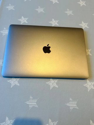 MacBook Pro 13 2017 + Accesorios Apple