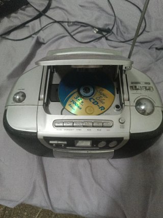Radio CD Bravo King Digital Sound Para Reparar