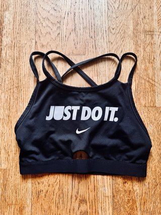 Sujetador deportivo Nike Dri-Fit Talla M