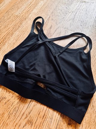 Sujetador deportivo Nike Dri-Fit Talla M