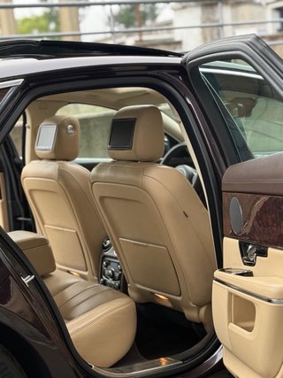 Jaguar XJ 2010