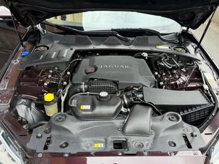 Jaguar XJ 2010