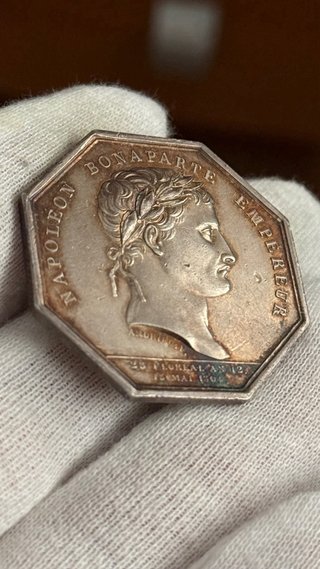 Jeton Napoleón Bonaparte Emperador 1804