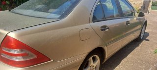 Mercedes-Benz Clase C 2003