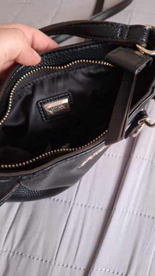 Bolso Guess negro