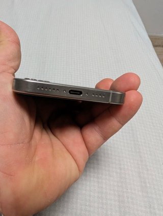 iPhone 15 Pro Max Titanio