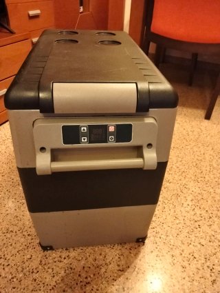 Nevera Congelador Compresor 55L
