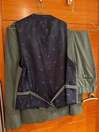 Traje boutique verde de 3 piezas
