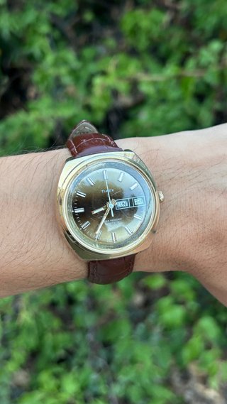 Reloj Timex Automático Dorado Correa Marrón