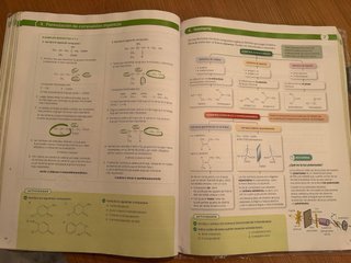 Física y química 1 Bachillerato Construyendo mundo