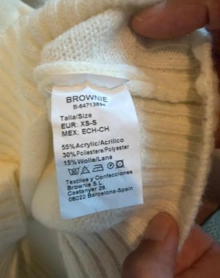 Jersey Brownie cuello barco beige talla xs.