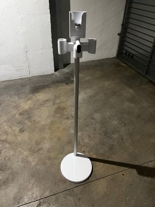 Base de carga Dyson Floor Dok Multi