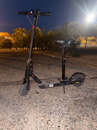 Patinete eléctrico con asiento ZWHEEL
