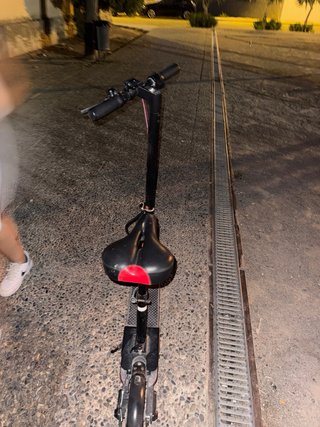 Patinete eléctrico con asiento ZWHEEL