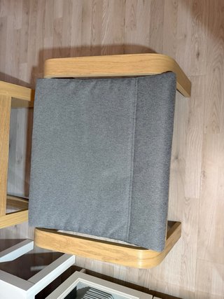Mecedora IKEA con reposapiés