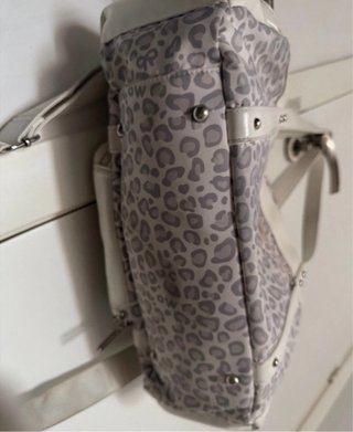Bolso de hombro con estampado de leopardo