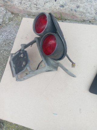 Asiento y piloto trasero Aprilia SR 50