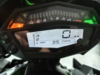 KAWASAKI Z1000