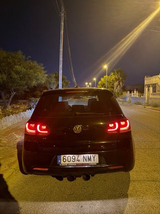 Volkswagen Golf 2011 vendo o cambio
