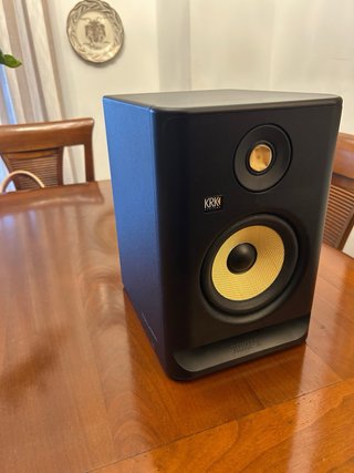 Altavoces KRK Rokit 5 G4.