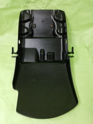 PASO DE RUEDA MUDFLAP H-D VRSC