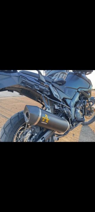 Suzuki V-Strom 1050 Negra
