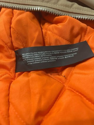 Chaqueta Bomber MA-1 Beige Pull&Bear Naranja