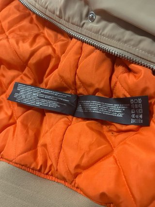 Chaqueta Bomber MA-1 Beige Pull&Bear Naranja