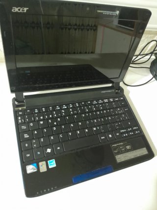 Acer Aspire One Portátil Negro