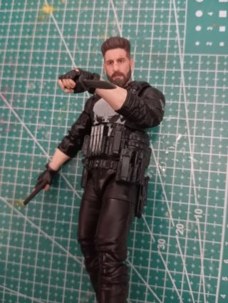 Punisher Marvel Legends Figura