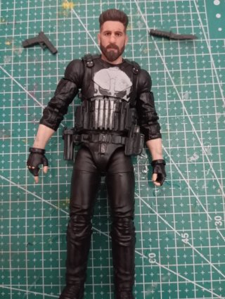 Punisher Marvel Legends Figura