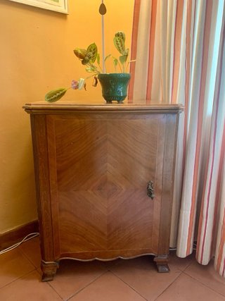 Máquina de coser SIGMA a pedal con mueble