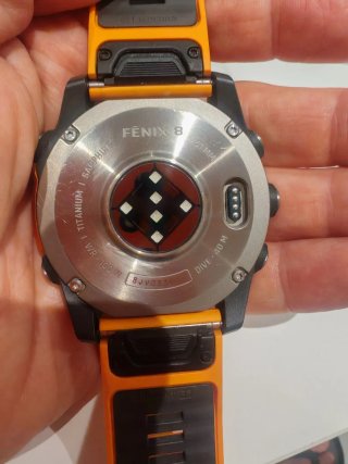 Garmin Fenix 8 Sapphire 51mm en garantía