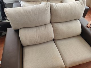 Sofá 2 plazas beige y marrón 170 cm