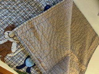 Colcha Cuna Zara Home Animales. Tejido acolchado.