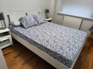 Estructura Cama Matrimonio IKEA + Colchón 140*200
