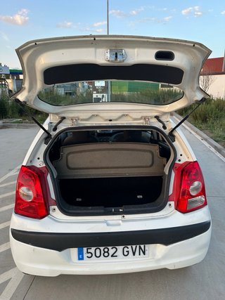 Nissan Pixo 2010