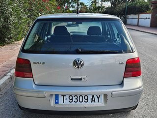 Volkswagen Golf 1.6 Conceptline 5p. 100 CV